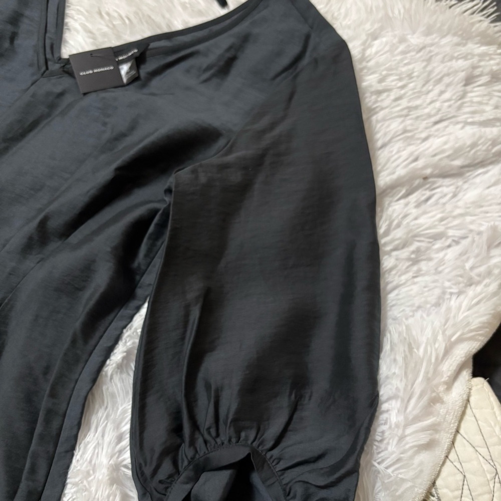 Club Monaco Charcoal Blouse with Puff Sleeves - Picture 3 of 9